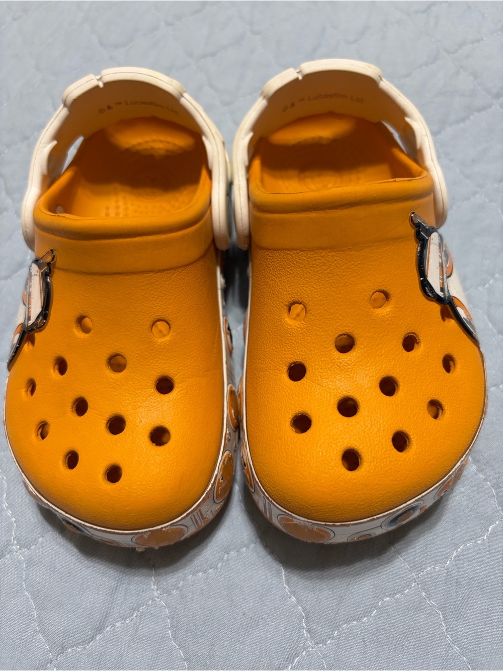 Orange pair of Crocs Kids' Crocband Star Wars Hero BB-8 Clogs PreOwned Size 8-9